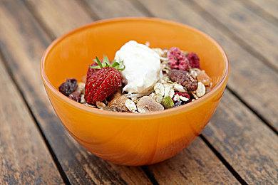 《Deathverse: Let It Die》将于今秋上市 超狂武器先行公开